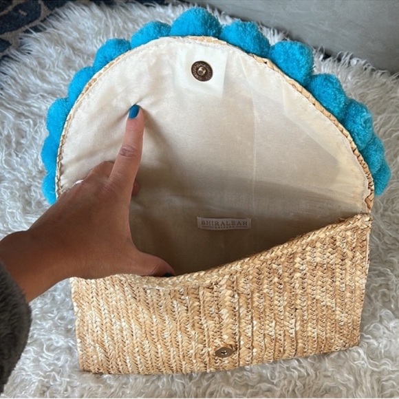 Anthropologie Shiraleah Jute Straw Pom Pom Clutch Blue Tan Festival Boho Beach - Picture 4 of 7